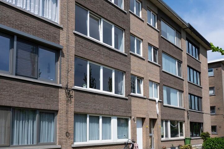 Appartementsgebouw te koop in Mortsel